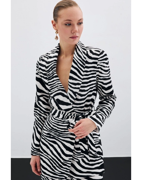 Kuşaklı Zebra Ceket - Siyah