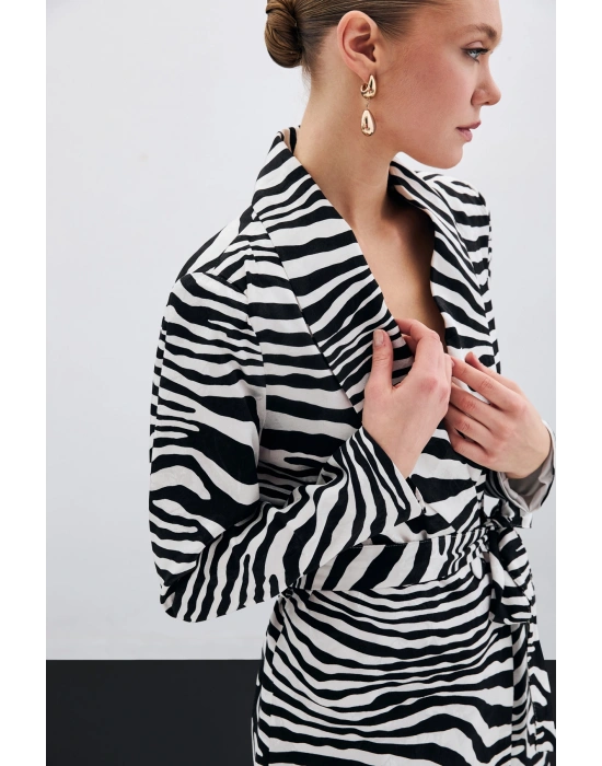 Kuşaklı Zebra Ceket - Siyah
