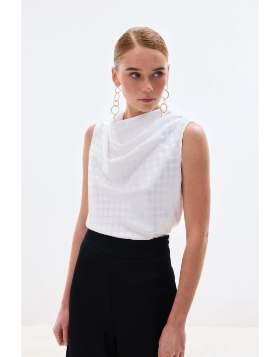 Puantiye Desenli Kolsuz Bluz - Ekru