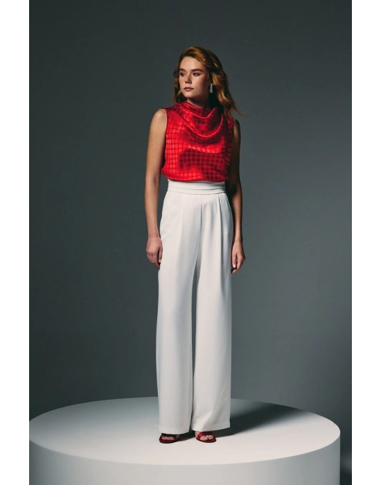 Puantiye Desenli Kolsuz Bluz - Kırmızı