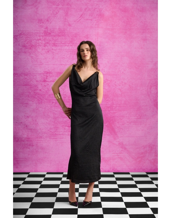 Sırt Bağlamalı Degaje Yaka Midi Elbise Siyah