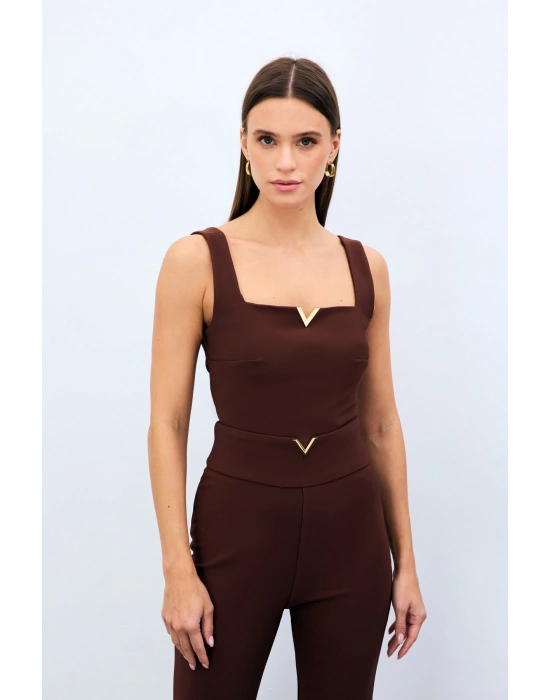 Yaka Gold Aksesuarlı Bluz - Kahve