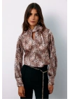 Detaylı Yaka Leopar Desenli Bluz - Bej