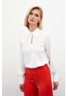 Kolları İnci Detaylı Bluz - Ekru