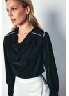 Degaje Yaka İncili Salaş Bluz - SİYAH