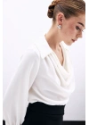 Degaje Yaka İncili Salaş Bluz - Ekru