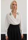 Aksesuar Detaylı Bodysuit Bluz - Ekru