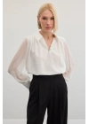 Aksesuarlı Salaş Bluz - Ekru