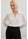 Aksesuarlı Salaş Bluz - Ekru
