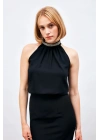 Yaka Aksesuarlı Kolsuz Bluz - Siyah