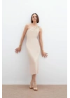 Aksesuar Detaylı Elbise - Bej