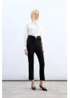Bel Aksesuarlı Pantolon - Siyah