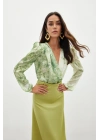 Çiçek Desenli Bodysuit Bluz - ÇAĞLA YEŞİLİ