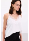Dantel Detaylı Askılı Bluz - Ekru