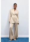 Kemer Detaylı Saten Pantolon - Taş