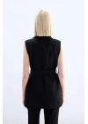 Omuz Aksesuarlı Kuşaklı Yelek - Siyah