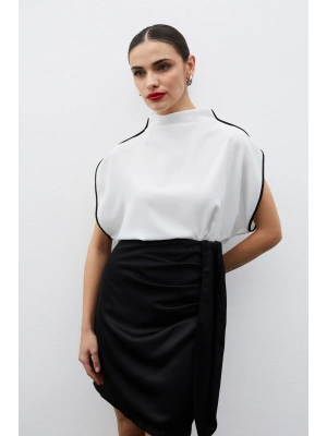 Boğazlı Kontrast Bluz - Ekru