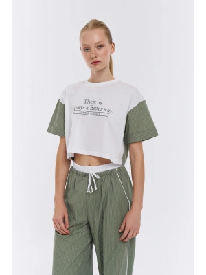 Match Detaylı Çizgili Crop Tişört Beyaz