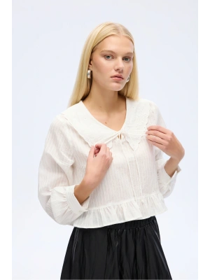 Brode Yaka Bağcıklı Bluz Ekru