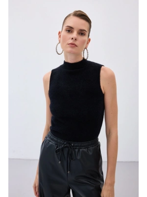 Sıfır Kol Sakallı Triko Bluz Siyah
