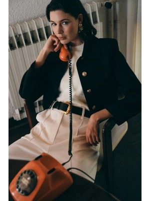 Düğmeli Kısa Ceket - Siyah