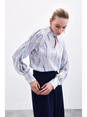 Kol Aksesuarlı Desenli Bluz - Mavi