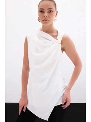 Tek Omuz Aksesuarlı Bluz - Ekru