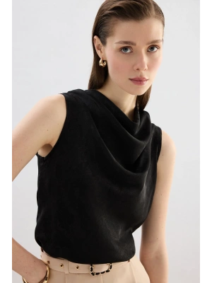 Degaje Yaka Bluz - Siyah