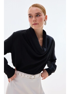Degaje Yaka Bluz - Siyah