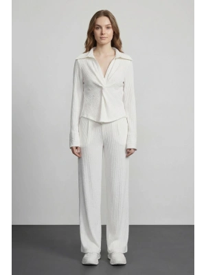 Düğüm Detaylı Bluz Ekru