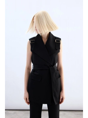 Omuz Aksesuarlı Kuşaklı Yelek - Siyah