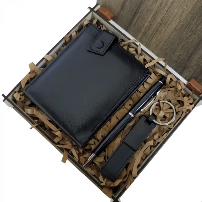 Ahşap Kutulu Erkeğe 3&039lü Kalem Cüzdan Anahtar Hediye Seti