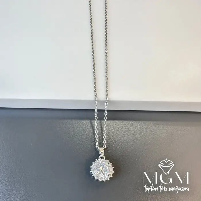 Rodyum Zirkon Taşlı Zincir Çelik Uç Kısmı Pirinç Kolyeler 40 + 5 Cm Uzatma Payı - Kl0119