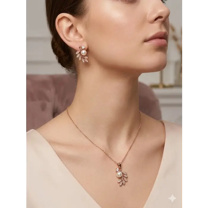 İnci Detaylı Yaprak Tasarımlı Set