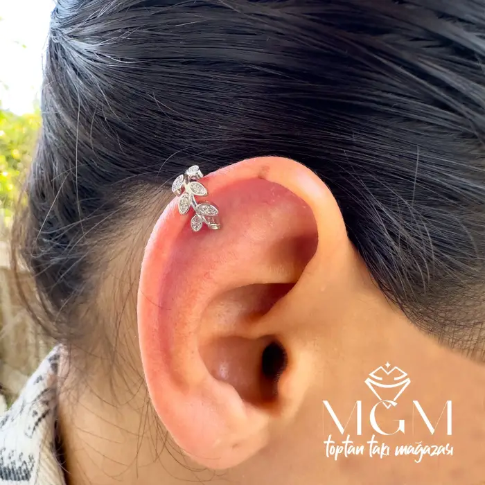 Kıkırdak Küpesi Earcuff