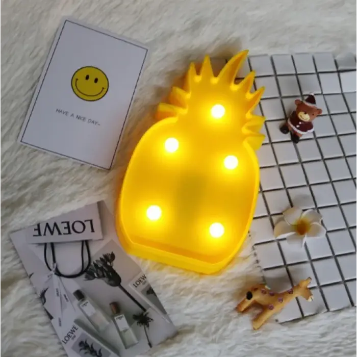 Led Işıklı Ananas Gece Lambası