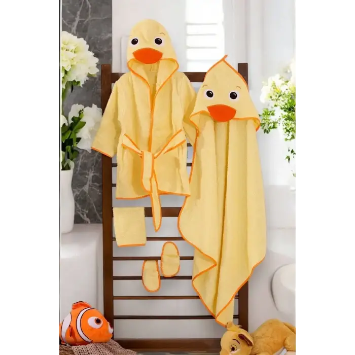 Ördek Figürlü 4 Parça Unisex Bornoz Seti 2-3 Yaş