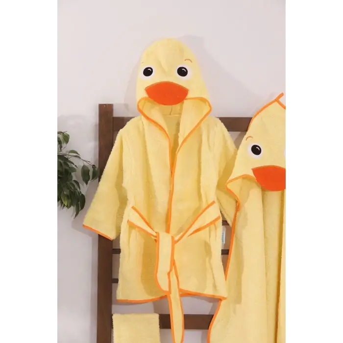 Ördek Figürlü 4 Parça Unisex Bornoz Seti 2-3 Yaş
