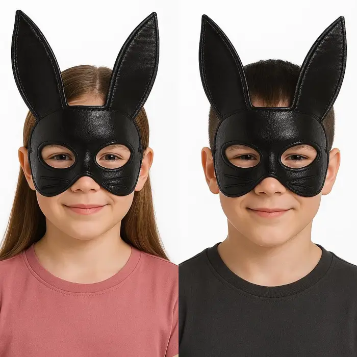 Siyah Renk Kumaş Malzemeden İmal Eva Tavşan Maskesi 19x15 Cm