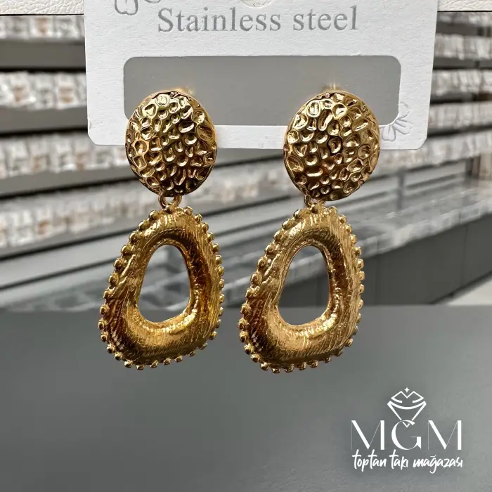 Taşsız Gold Kaplama Küpe