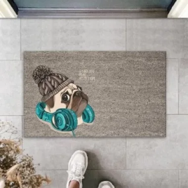 Dijital Baskı Gri Bereli Kulaklıklı Köpek Dekoratif Kapı Paspası K-2022