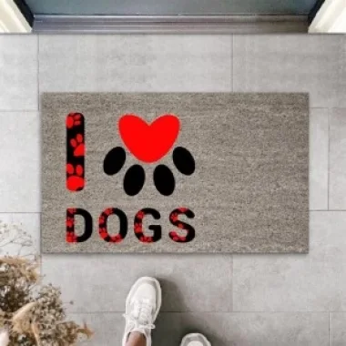 Dijital Baskı Gri Kırmızı Kalpli Patili I Love Dogs Dekoratif Kapı Paspası K-2076