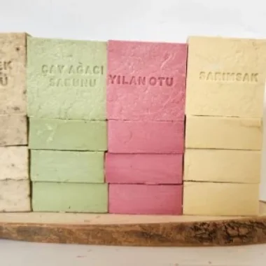 Doğal Üretim Sabunu Karışık (çörekotu-çay Ağacı-yılan Otu-sarımsak)16lı Set