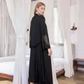 LYYN Arias Closet Göğüs ve Sırt Dekolteli Dantelli Sabahlık Takımı