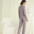 LYYN Yakası Kolu Ve Omzu Dantelli Boydan Düğmeli Pijama Takımı