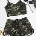 Kadın Kamuflaj Desenli Askılı Crop Top ve Şortlu Gecelik Takım