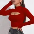 Kadın Kırmızı Göğüs Dekolteli Uzun Kollu Cut Out Crop Top Bluz