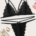 Kadın Siyah Dantel Sütyen Külot Takımı
