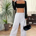 Kadın Siyah Uzun Kol Göğüs ve Sırt Dekolteli Crop Top Bluz