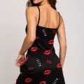 LYYN Dudak Desenli Siyah Askılı Gecelik